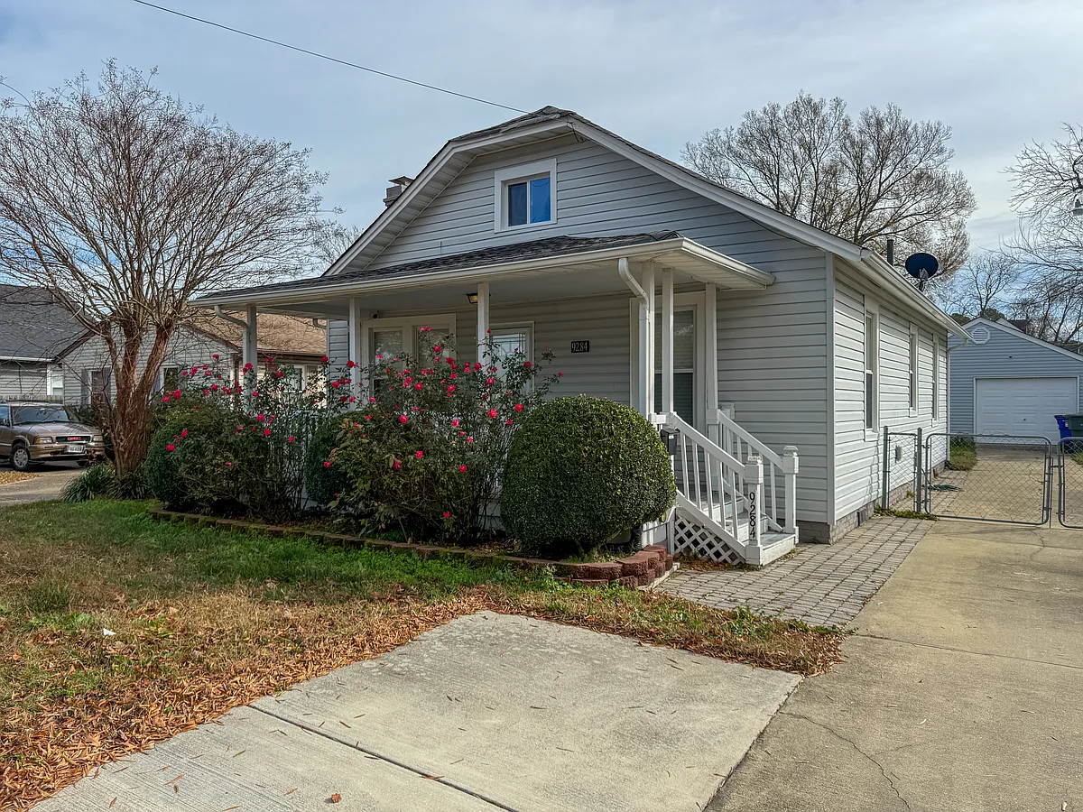 Building Photo - 9284 Rippard Ave