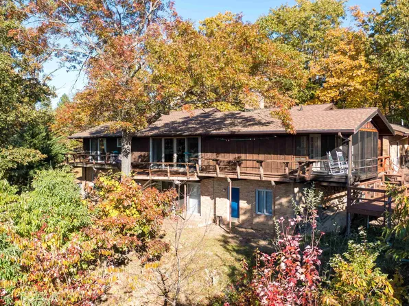 78 Mount View Dr, Afton, VA 22920