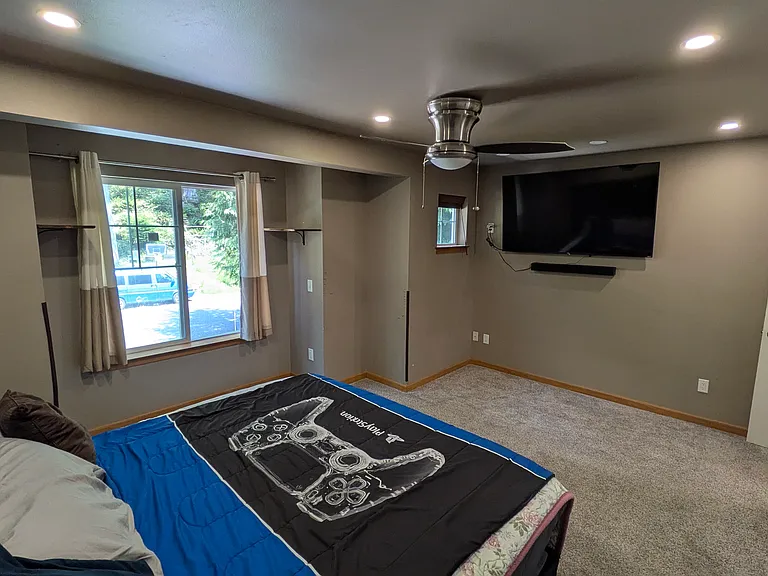 Master bedroom