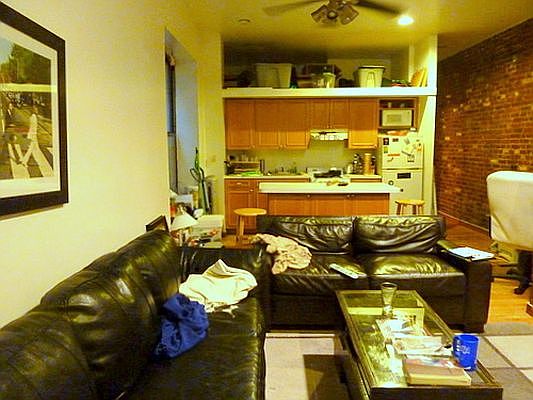 4th image of 329 E 13th St APT 1D