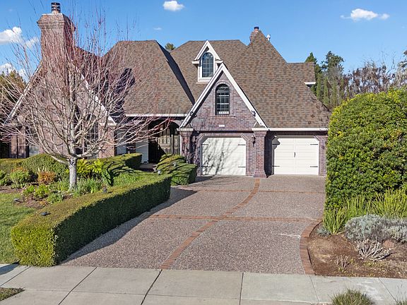 2nd image of 470 Eastin Dr