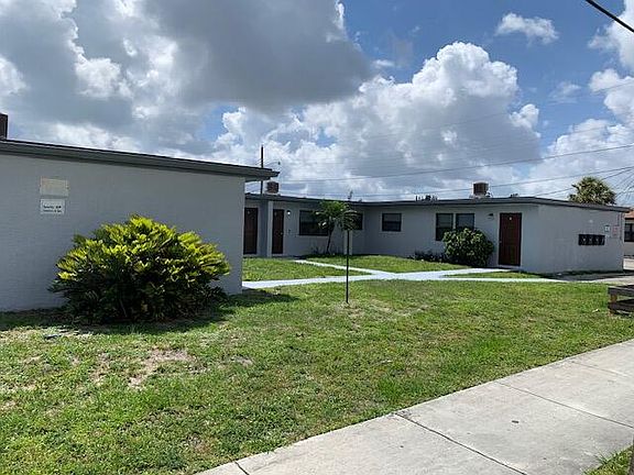 2nd image of 2840 Avenue S