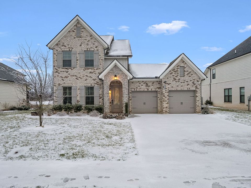 1st image of 3525 Darrell Dr