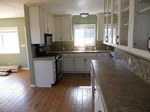 4th image of 3174 Roblar Ave