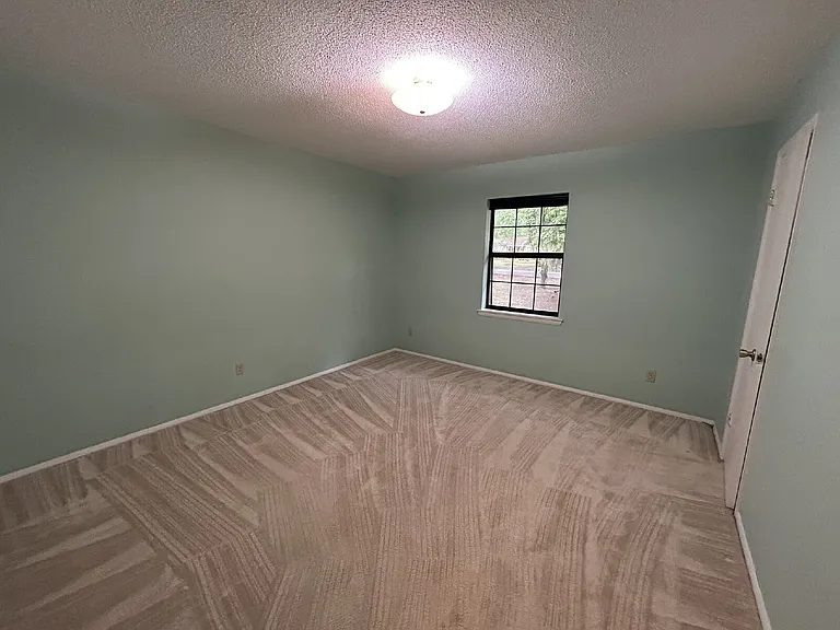 307 Kuwe Trl — Photo 13