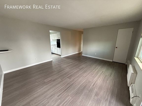 2nd image of 1687 Reed St #4
