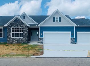 298 Fairway Dr, Beverly, OH 45715