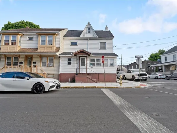 1056 Washington St, Easton, PA 18042
