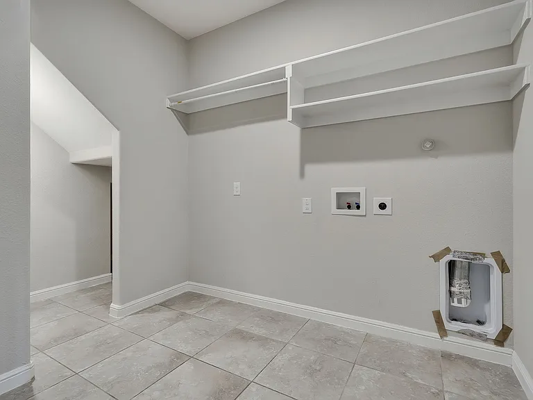 1513 Canary Ln — Photo 10