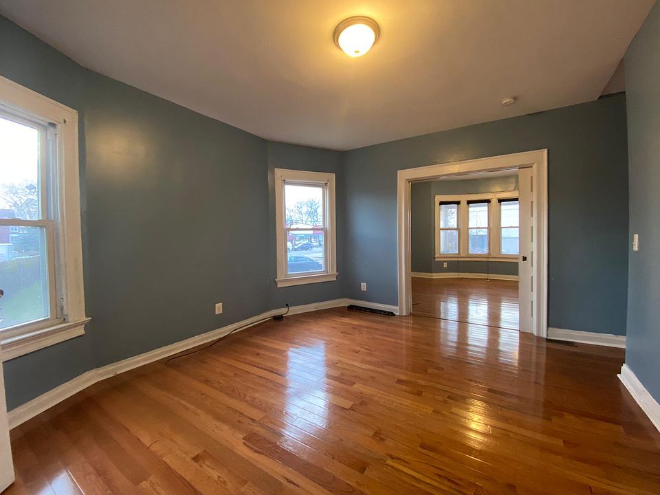 1st image of 56 Shepard Ave #1AA
