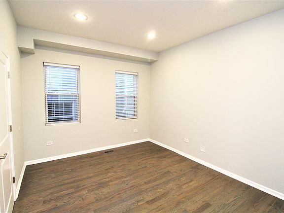 2nd image of 712 N Willard Ct #1F