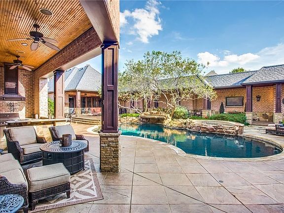 4th image of 5394 Stone Canyon Dr