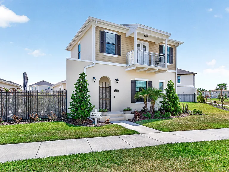 8039 Allure Dr — Photo 12