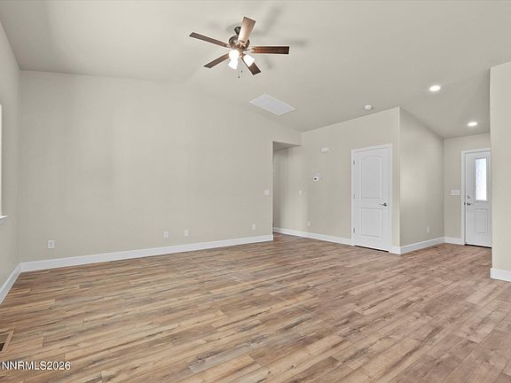 4th image of 1375 Nevada Pacific Blvd