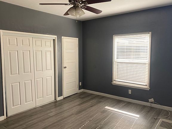 2nd image of 1634 Pine Ave #Pine1634-c