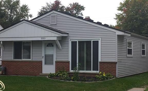 2nd image of 20213 Saint Francis St