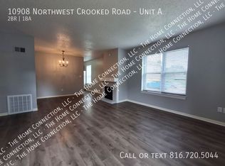 10908 NW Crooked Rd APT A, Kansas City, MO 64152
