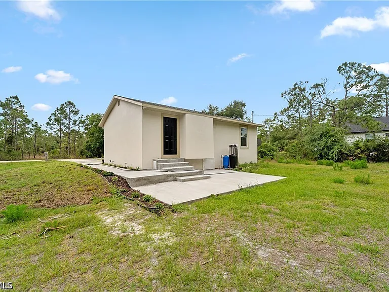 27160 Chula Vista Dr — Photo 16
