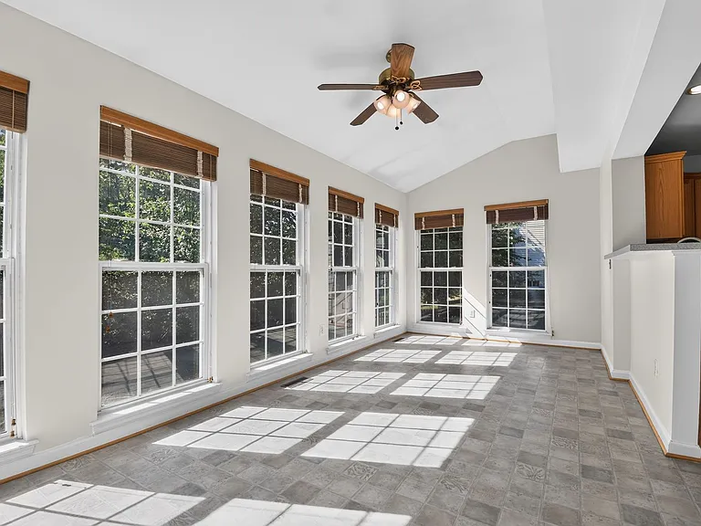 15509 Marsh Overlook Dr — Photo 8