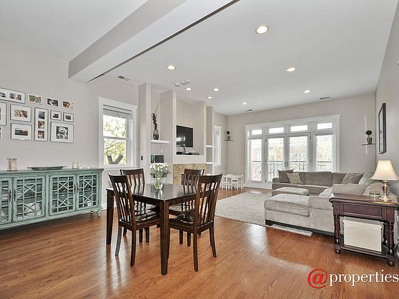 Living Room / Dining Room