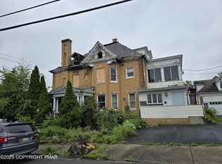 207 Market St, Bangor, PA 18013