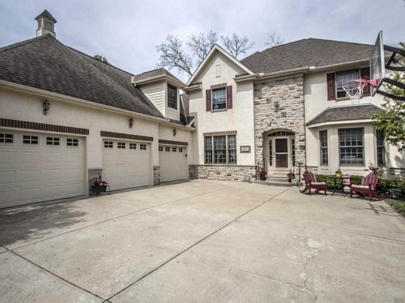 4th image of 5089 Tralee Ln