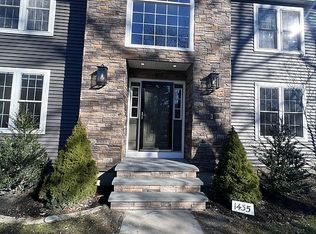 1435 Central St, East Bridgewater, MA 02333