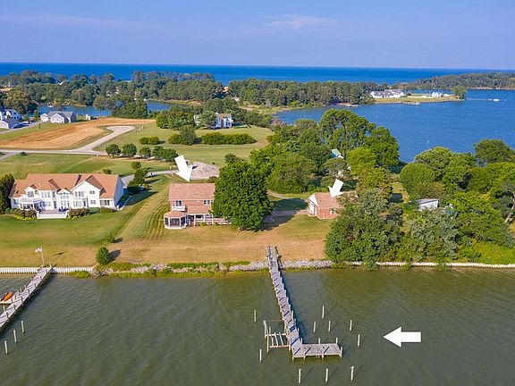 5th image of 604 Twin Cove Ln