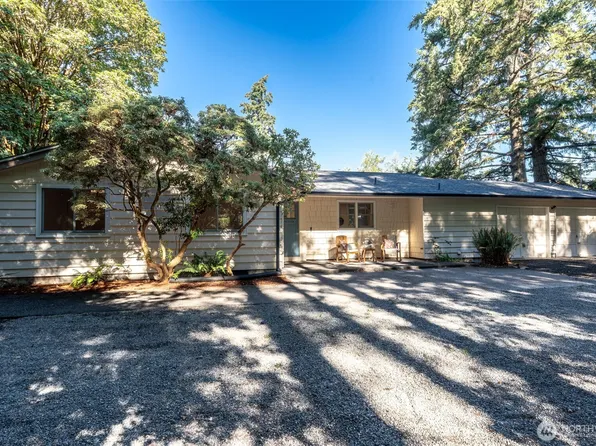 5180 SE Cottage Path Way, Port Orchard, WA 98367