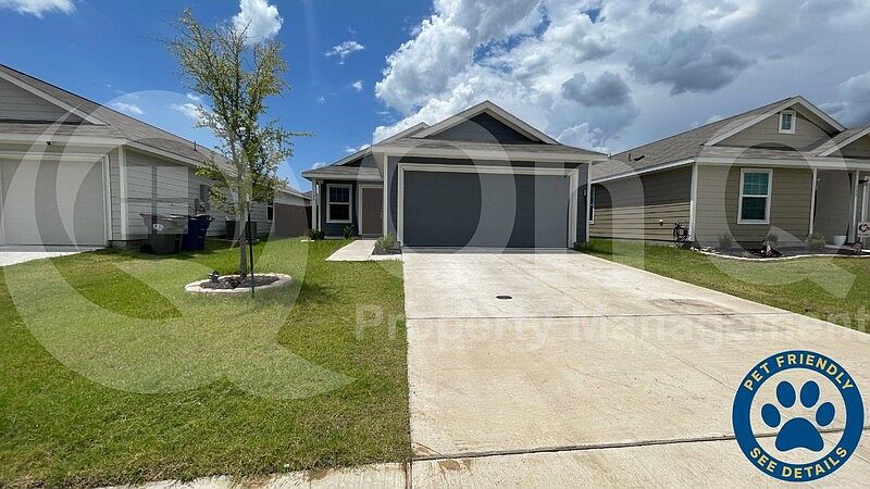 1st image of 729 Dashwood Dr