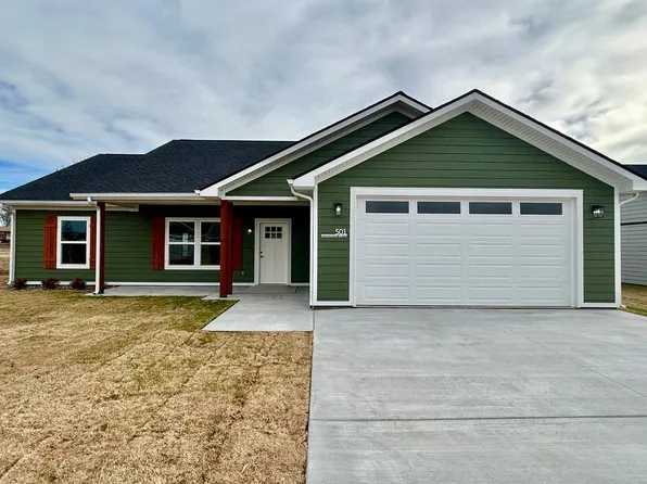 501 N Edgewood Dr, Coffeyville, KS 67337