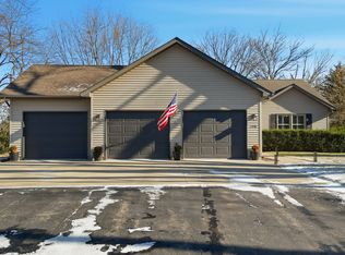 2006 Avenue D, Sterling, IL 61081