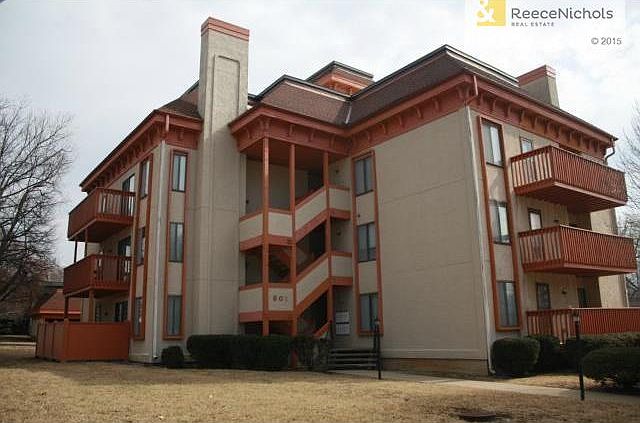 Welcome to 301 S. Spring ~ Unit #102A first floor unit...only 1/