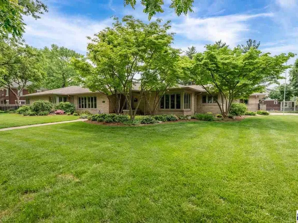 2101 Ohio Blvd, Terre Haute, IN 47803