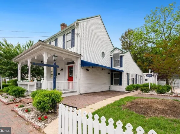 402 S Talbot St, St Michaels, MD 21663