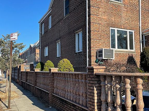 3rd image of 1307 Shore Pkwy