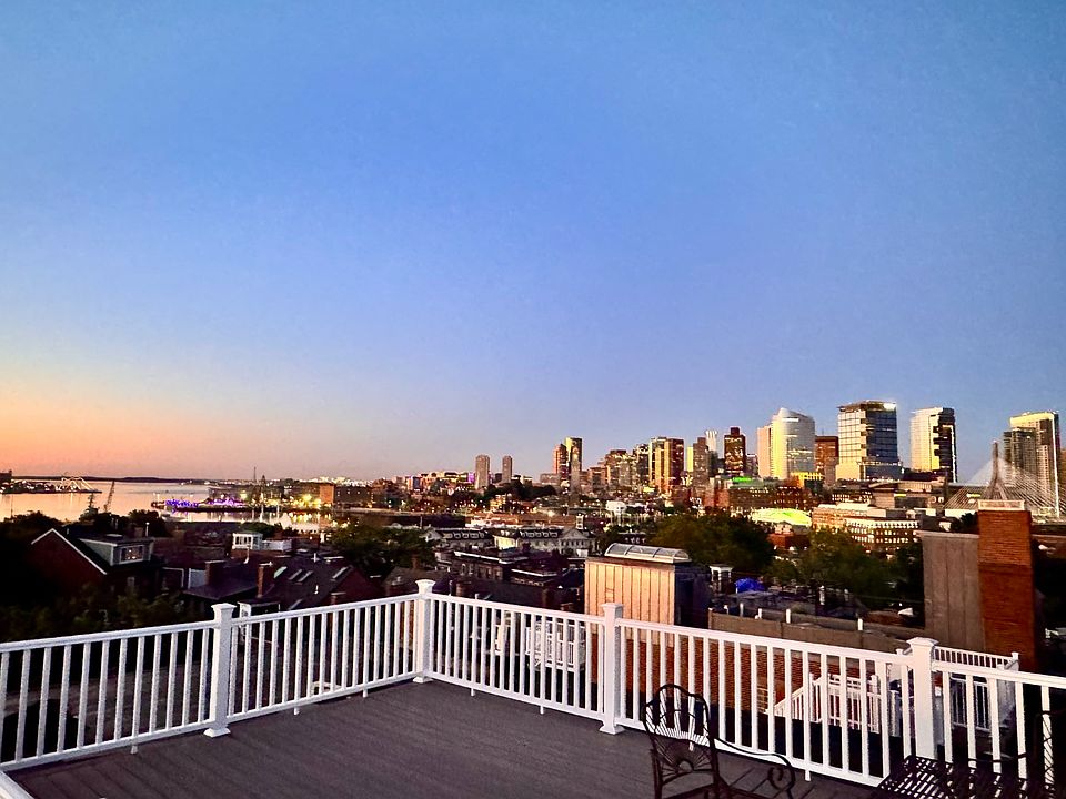 1st image of 4 Monument Sq #Penthouse 6