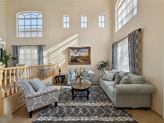 3rd image of 880 Sterling Thorn Ct