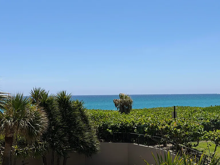 4200 N Ocean Dr #1-203 — Photo 11