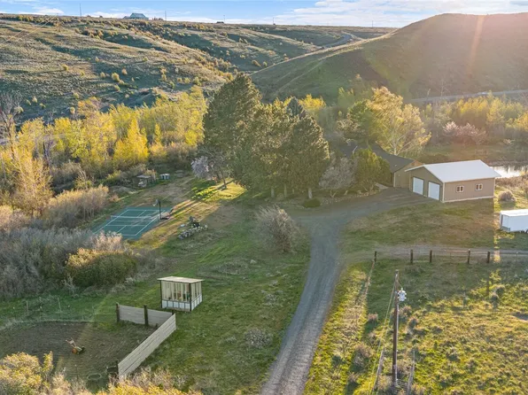 221 Cross Creek Dr, Ellensburg, WA 98926