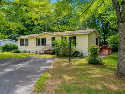 12 York Court, Rochester, NH, 03868
