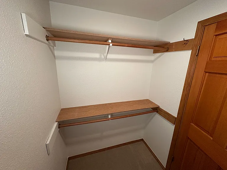 19753 Mosjon Cir NE — Photo 7