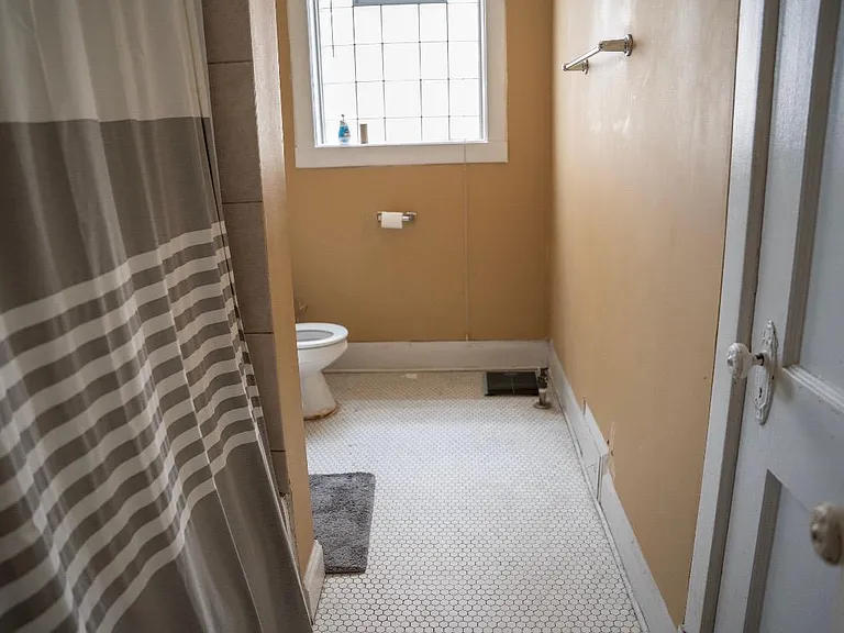 2537 N Sheffield Ave #307 — Photo 14