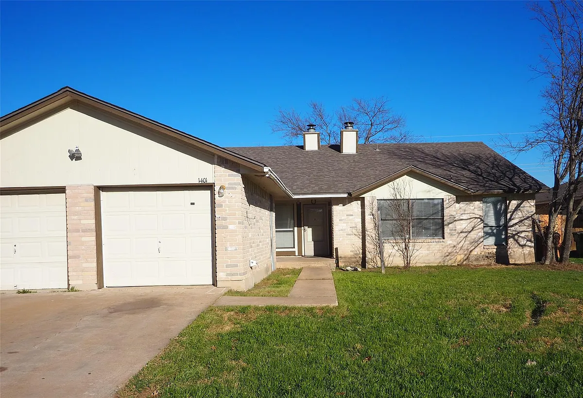 Building Photo - 1403 Hermitage Dr