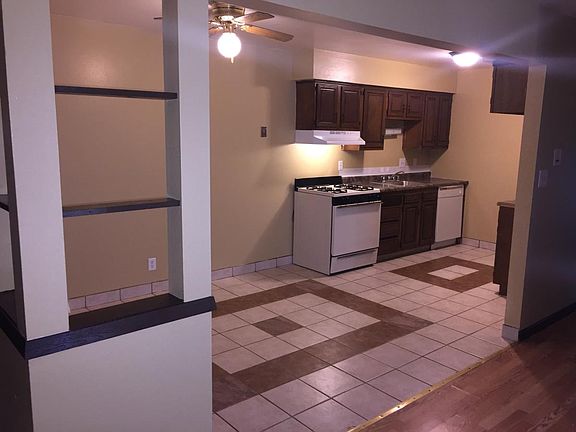 3rd image of 7620 W Donna Ct