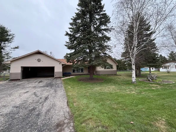 310 N Arthur St, Grayling, MI 49738