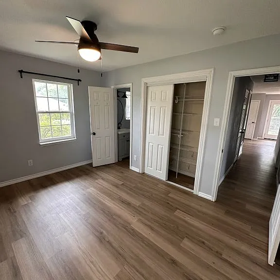 105 E Cherokee Dr — Photo 14