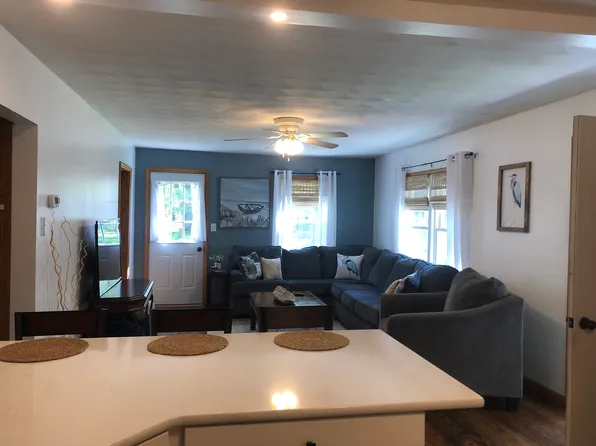 2901 Main St, Sylvan Beach, NY 13157