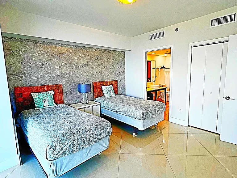 495 Brickell Ave #1605 — Photo 17