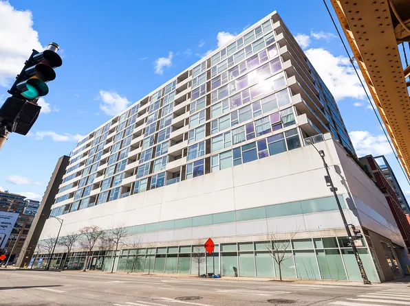 630 N Franklin St APT 812, Chicago, IL 60654